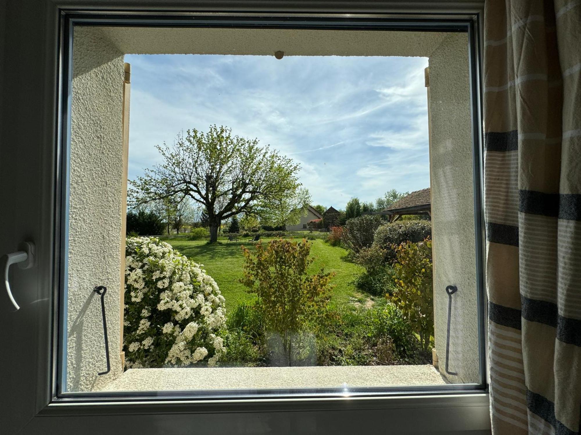 Gite De La Valiere Chevigny-en-Valiere Exterior foto